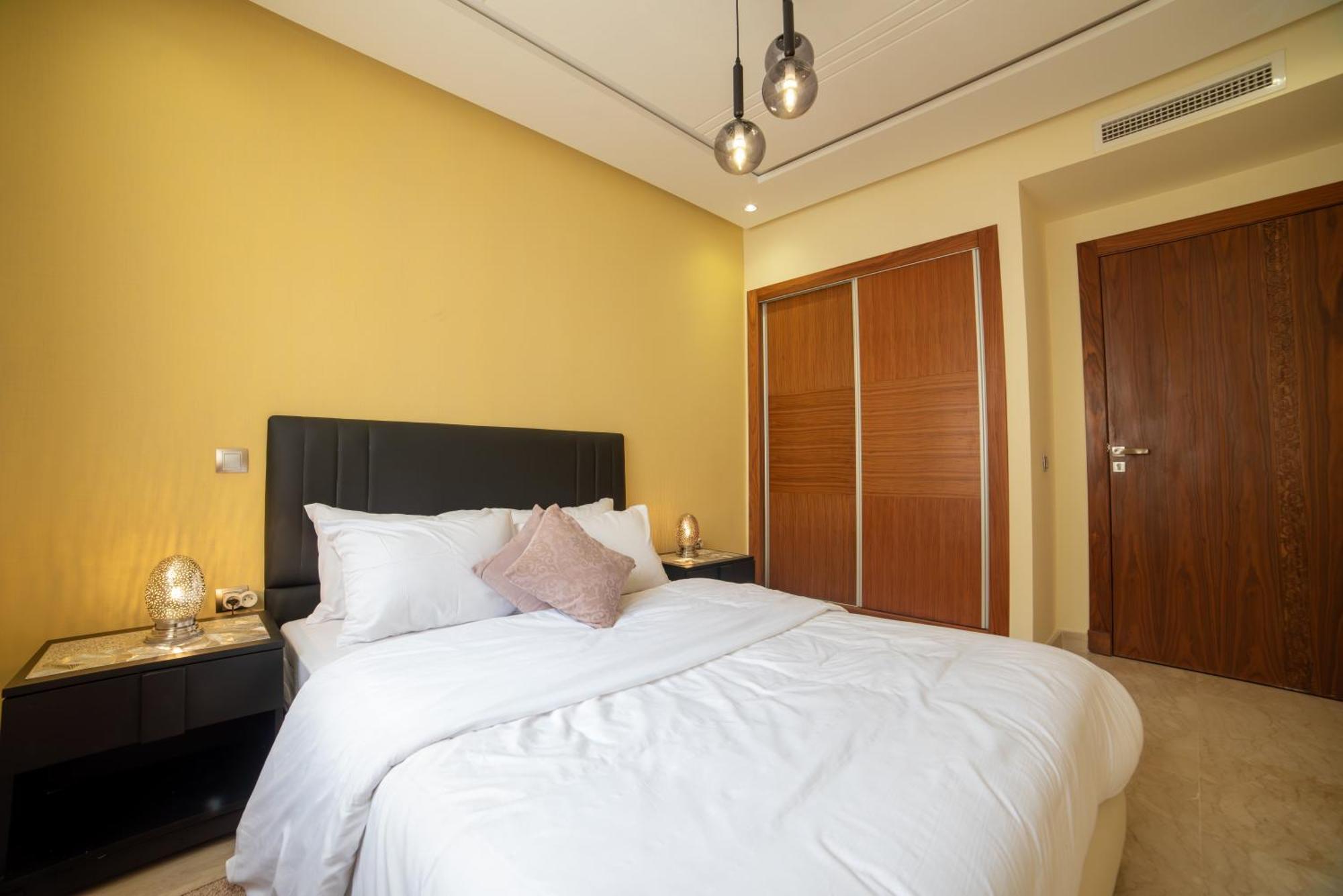Apartment Luxury Seafront 101sqm With Wi-fi And Parking *