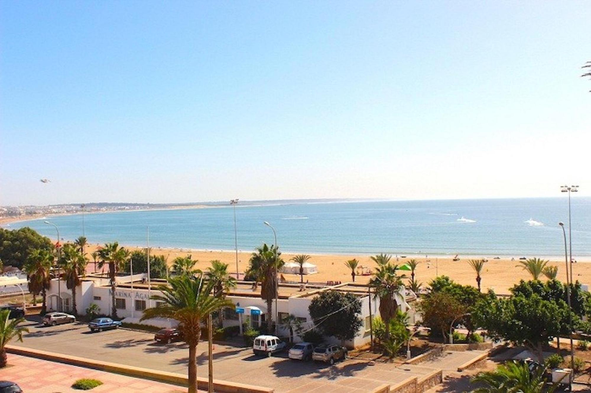 Apartment Luxury Seafront 101sqm With Wi-fi And Parking