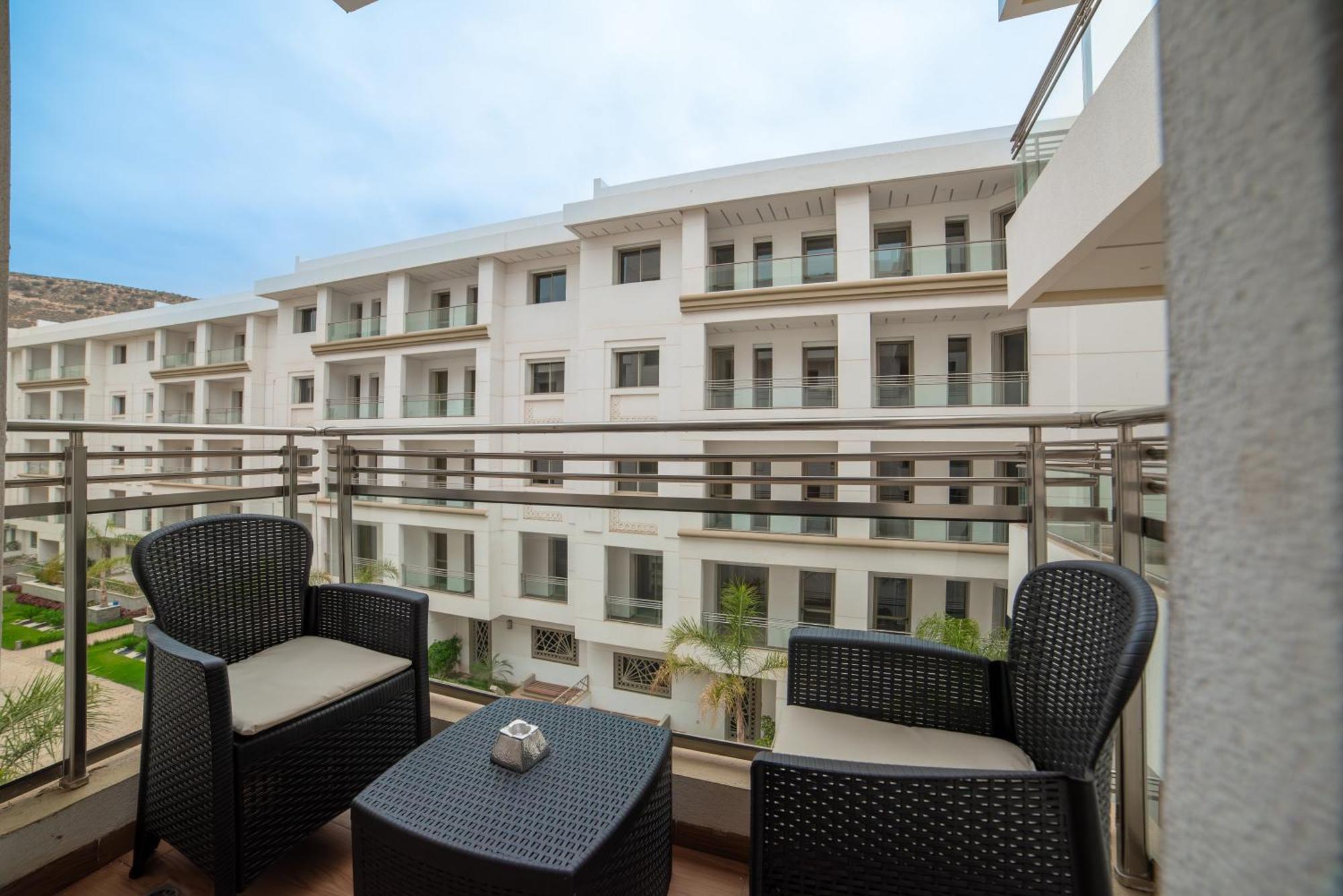 Luxury Seafront 101sqm With Wi-fi And Parking Apartment Agadir