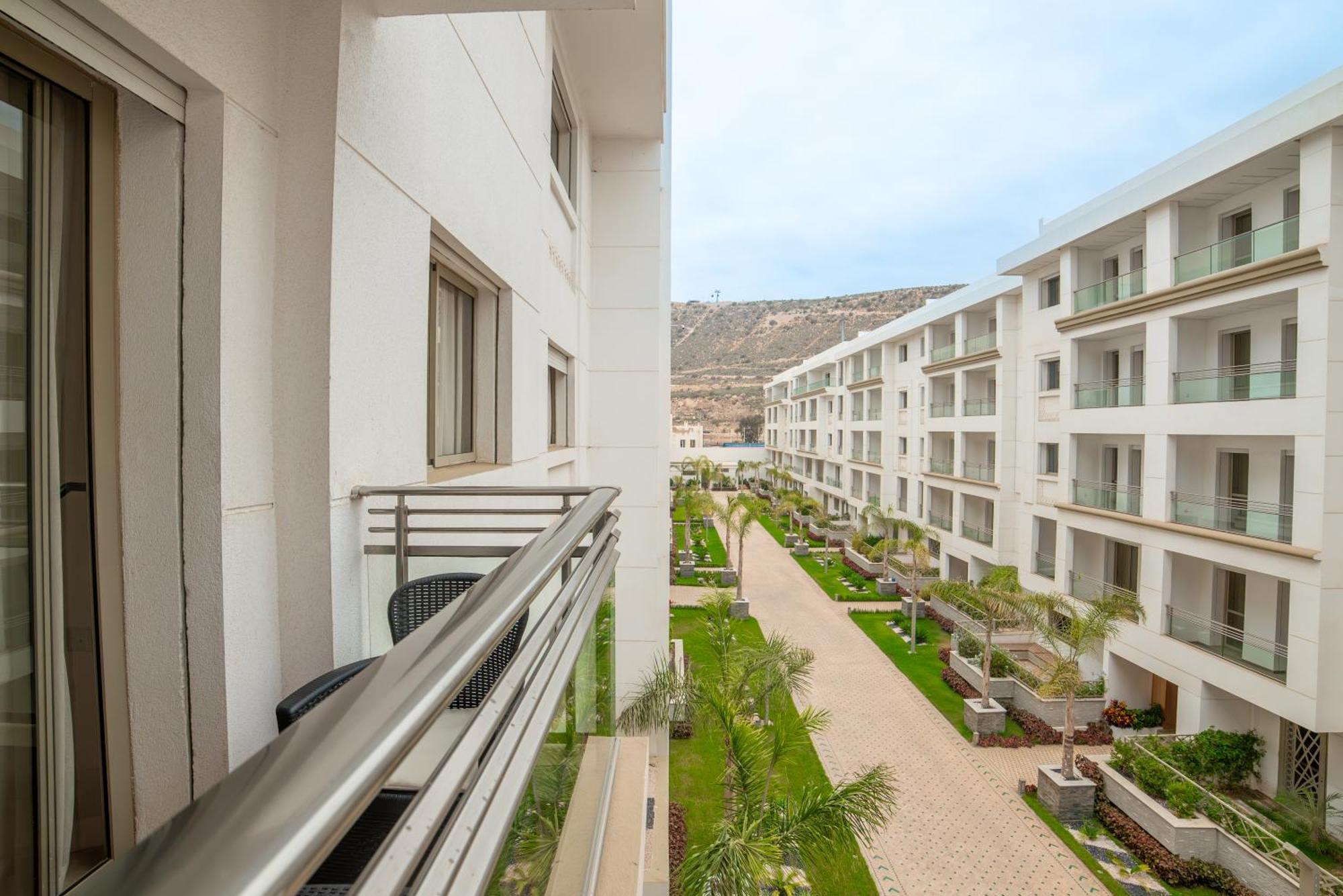 Apartment Luxury Seafront 101sqm With Wi-fi And Parking *