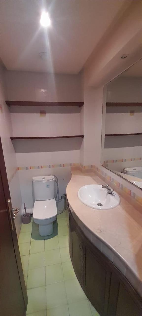 De Luxe A La Marina *