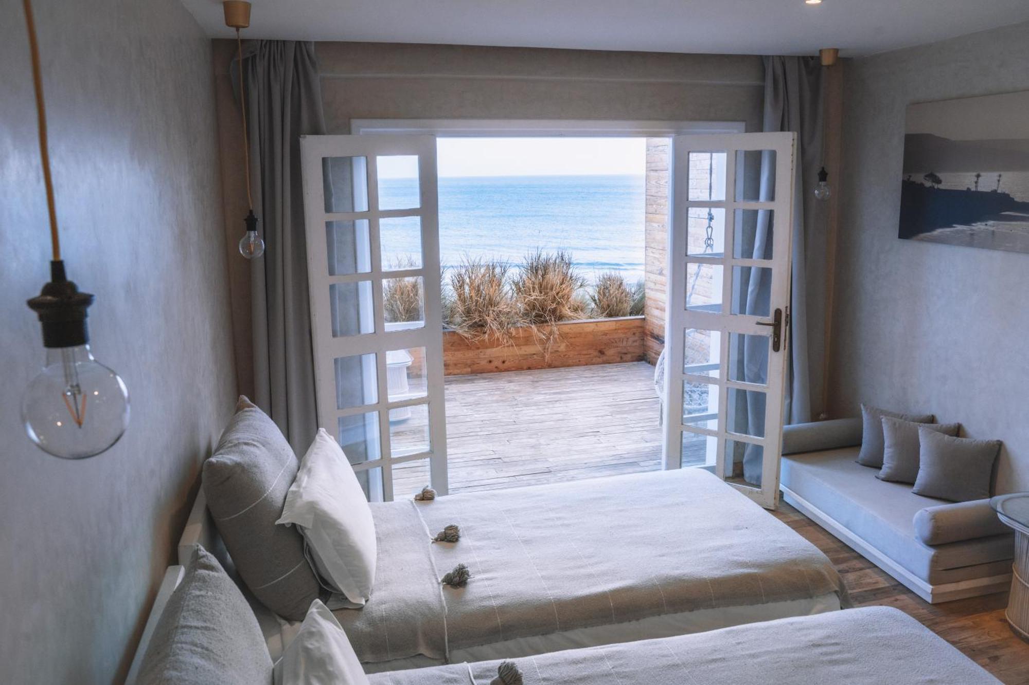 Hotel Seaside By Dfrost Almugar *