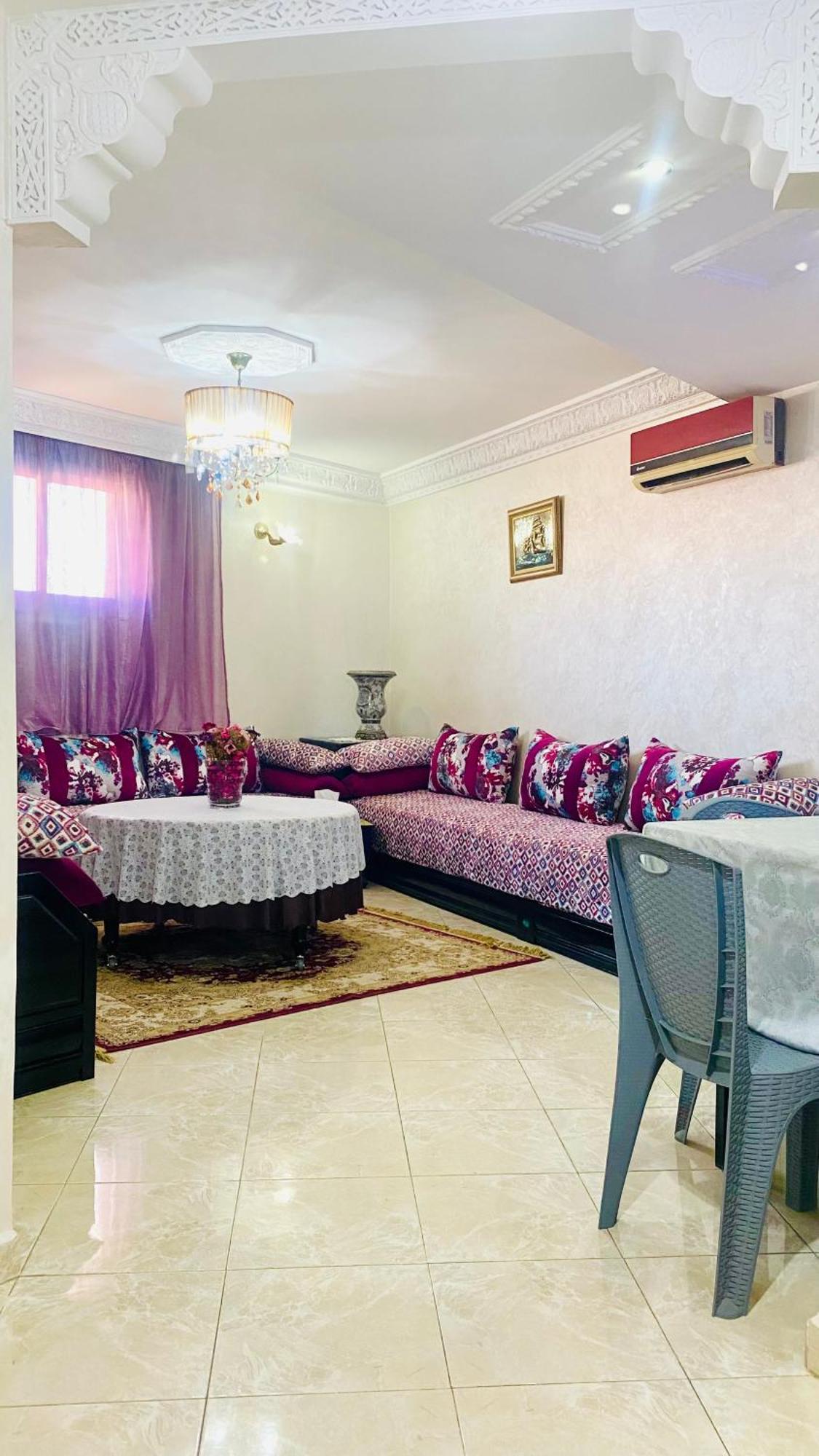 Charment Au Centre Ville, Internet Fibre, Canal Plus, Chaines Internationales Apartment Agadir