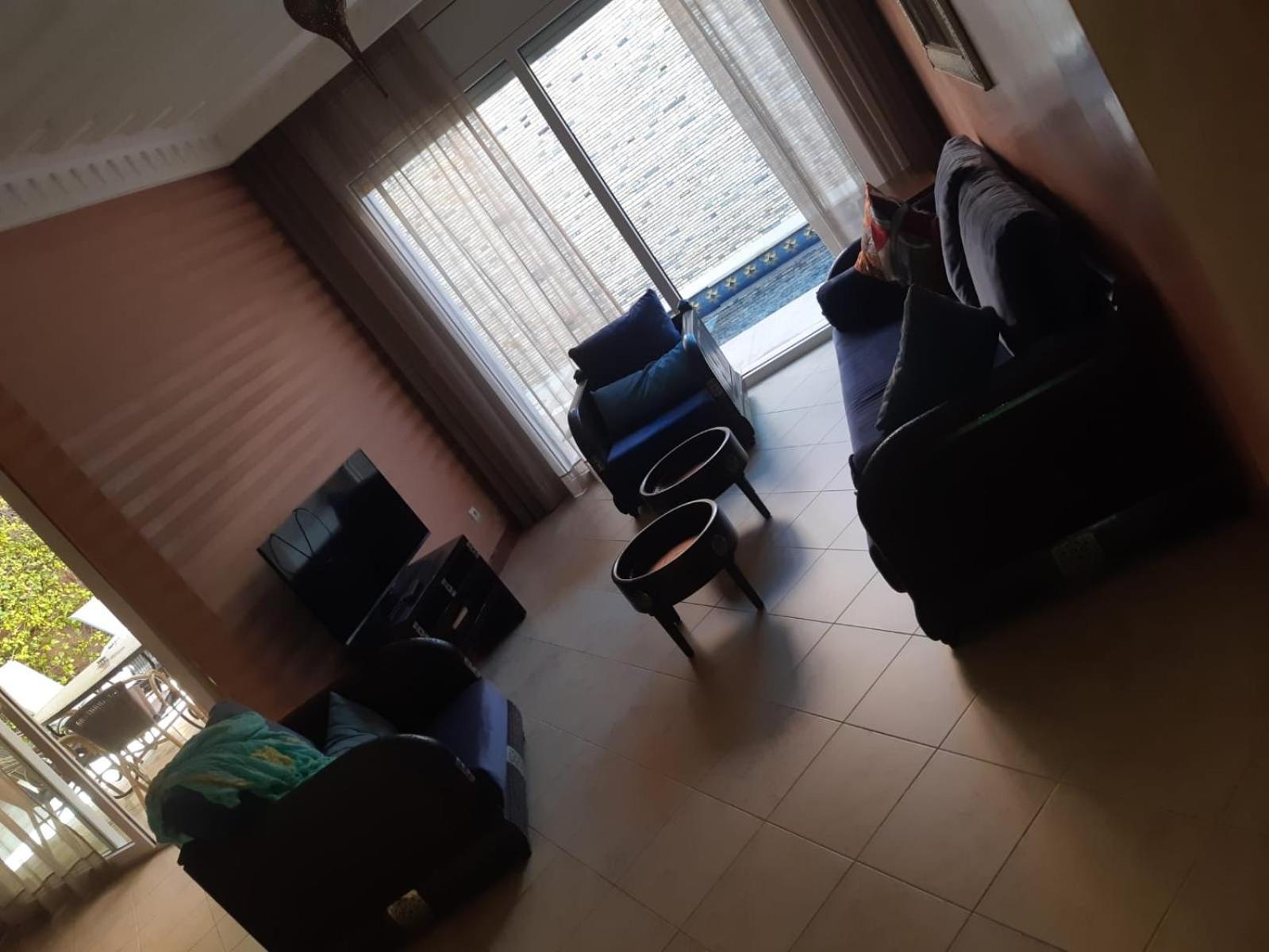 Belle Bien Meublee Pour Les Vacanciers *