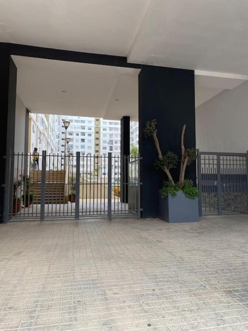 Apartment Ensoleille Avec 2 Balcons Vu Piscine *