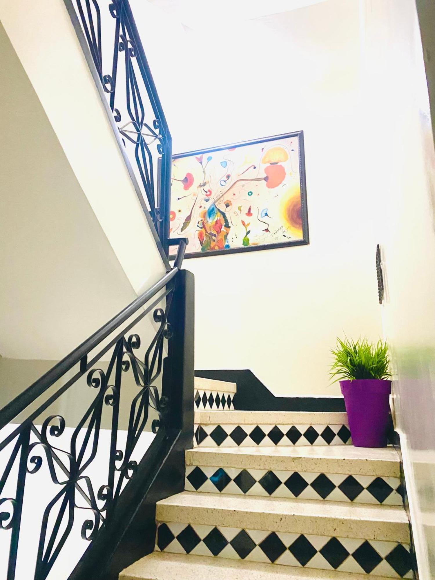 Apartment Charment Au Centre Ville, Internet Fibre, Canal Plus, Chaines Internationales *