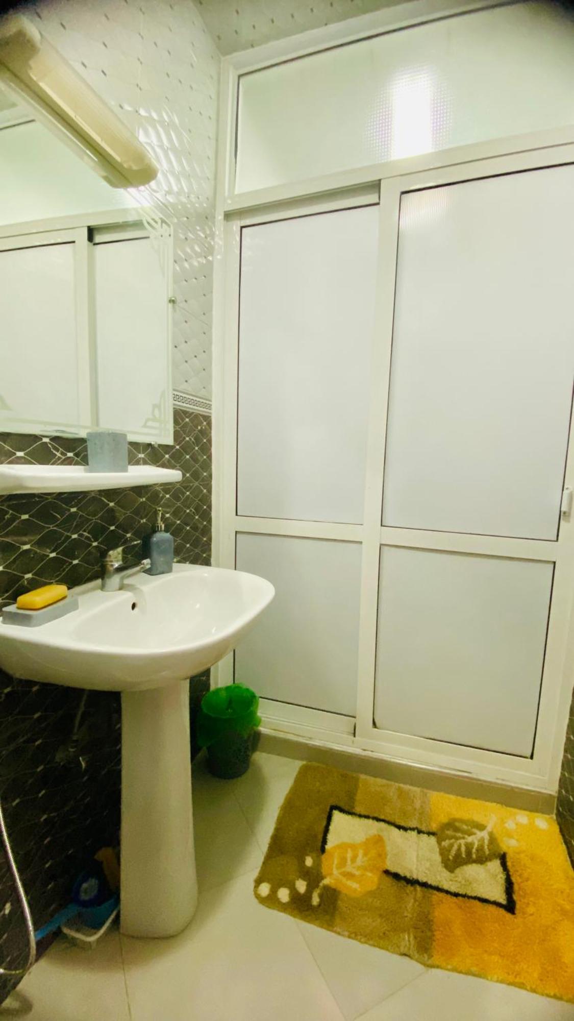 Apartment Charment Au Centre Ville, Internet Fibre, Canal Plus, Chaines Internationales *