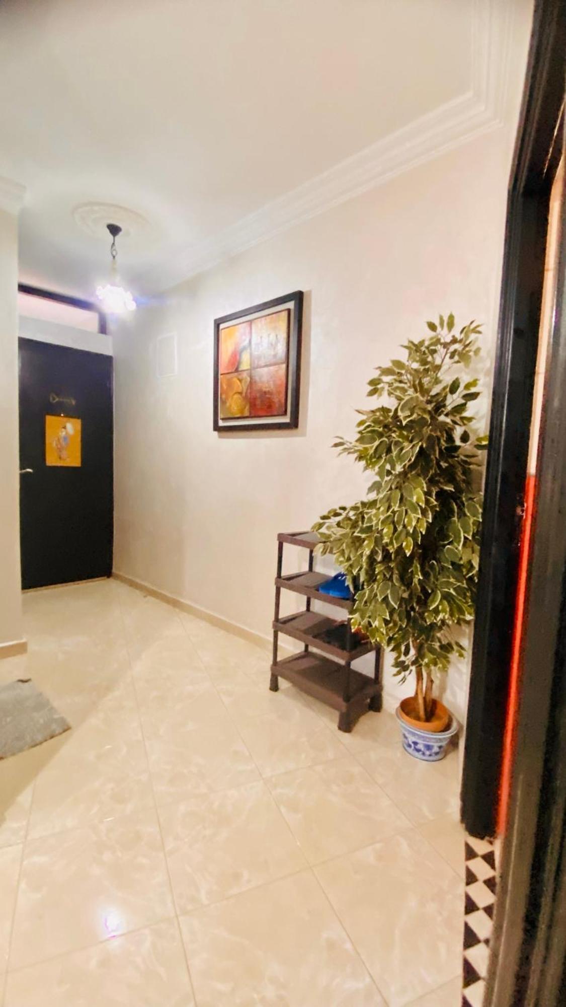 Apartment Charment Au Centre Ville, Internet Fibre, Canal Plus, Chaines Internationales