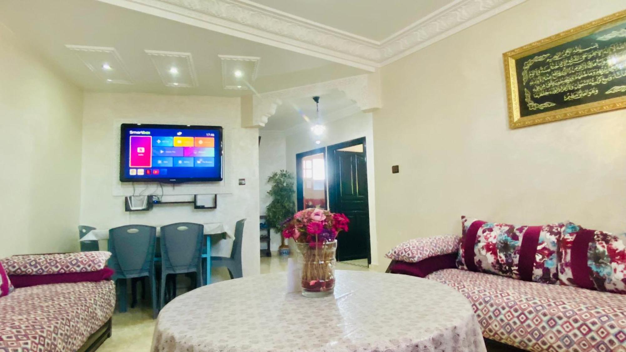 Apartment Charment Au Centre Ville, Internet Fibre, Canal Plus, Chaines Internationales *