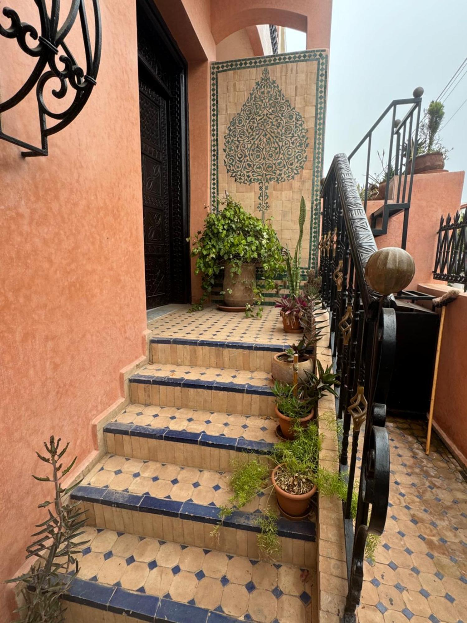 Casa Roja *