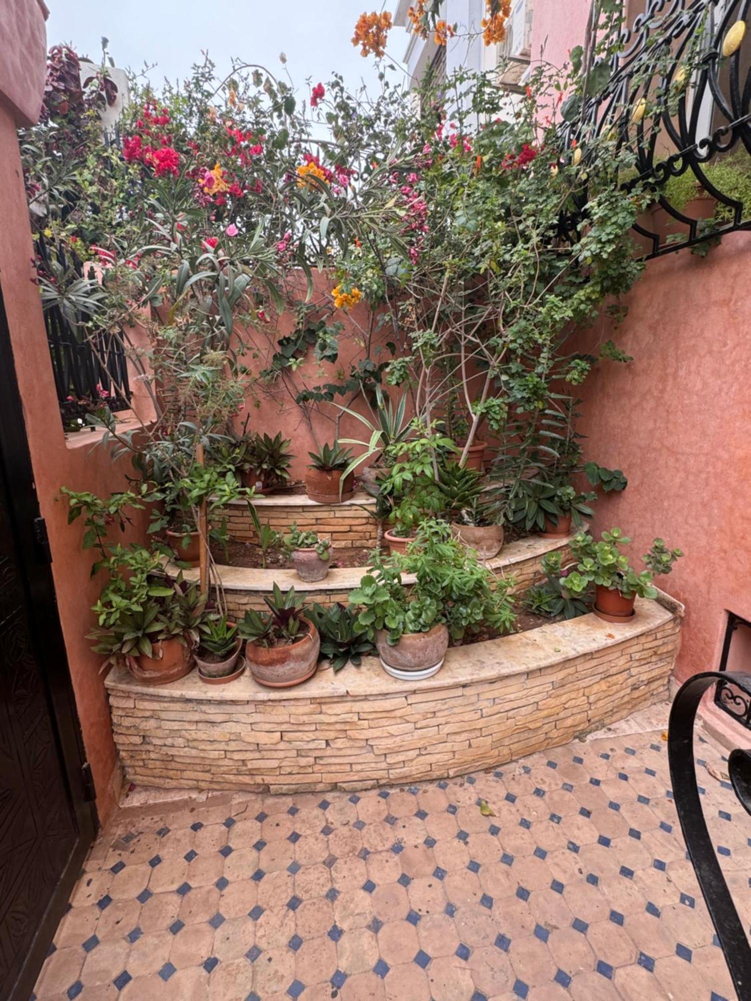 Casa Roja Apartment *