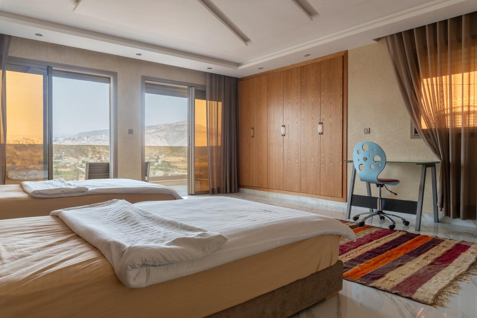Villa Tayyurt Host