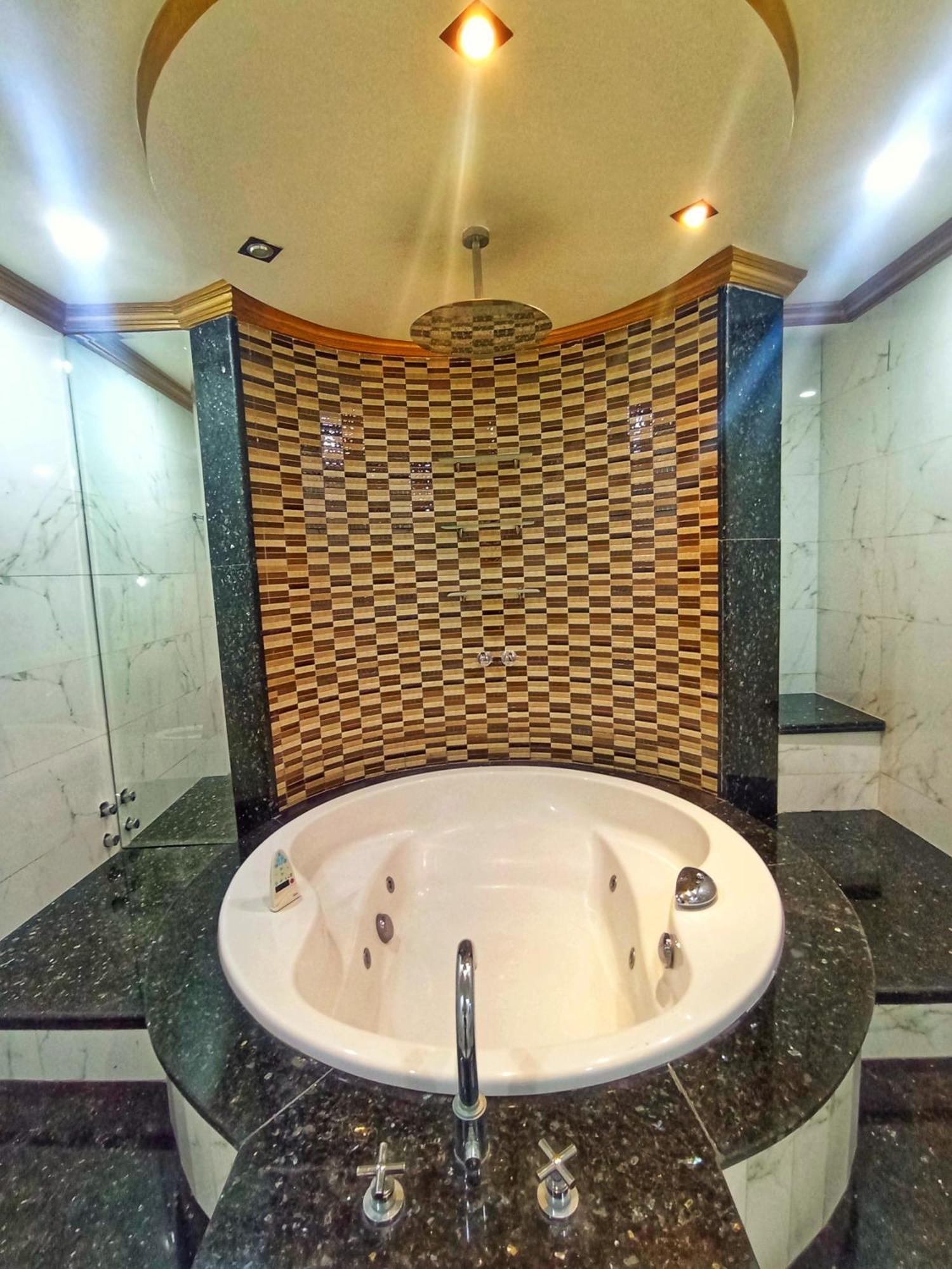 Appartemet Standing With Jacuzzi * Agadir
