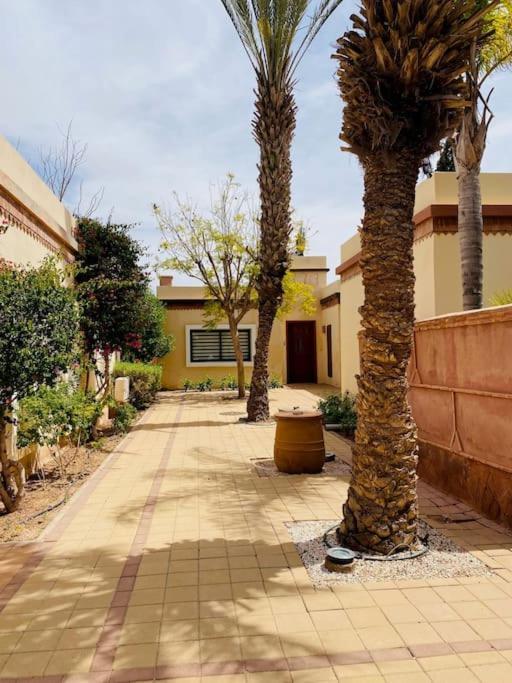 Luxueuse Proche Et Taroudant Pour 6 Pers Piscine Privee Sans Vis A Vis *