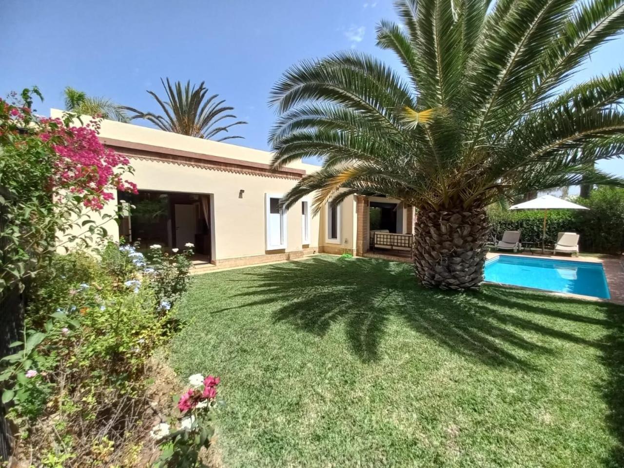 Luxueuse Proche Et Taroudant Pour 6 Pers Piscine Privee Sans Vis A Vis Villa *