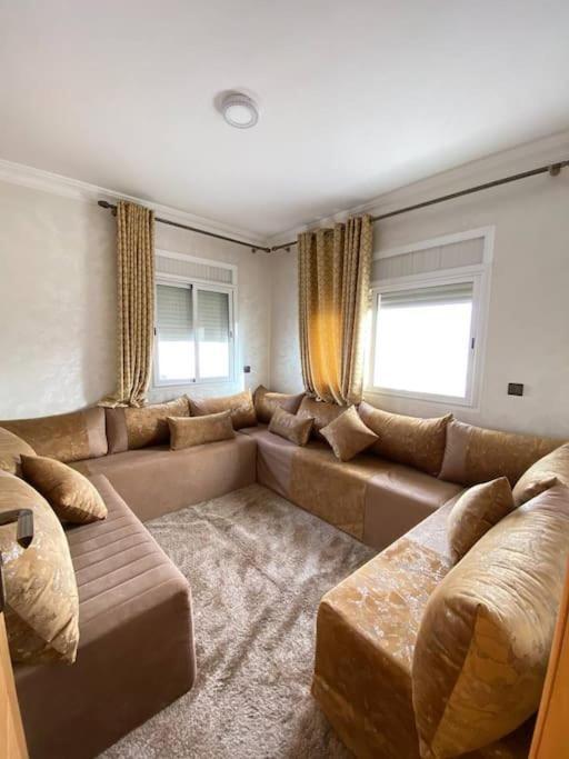 Apartment Family &couple Retreat In *