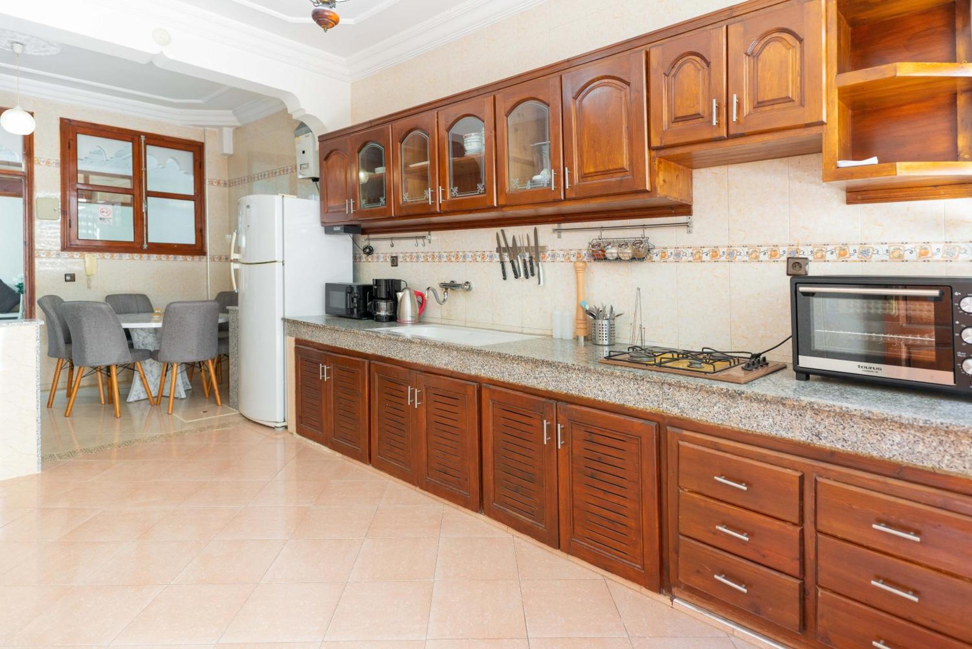 Linayass Apartment