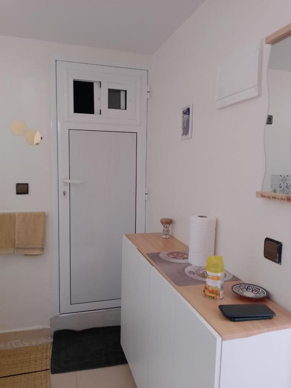 Tambarkiyt House - Aourir Apartment *