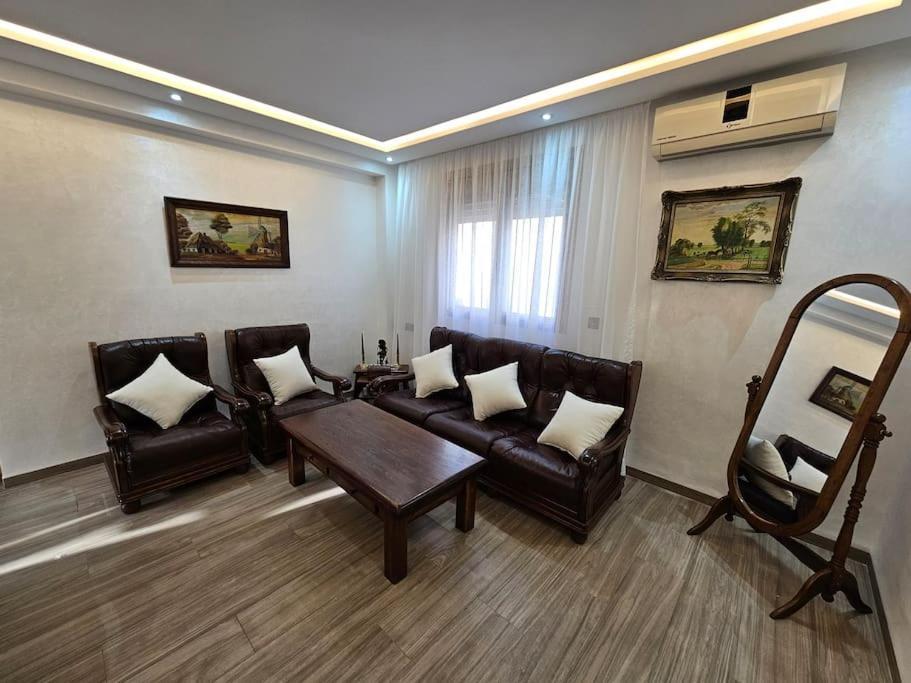 Luxurious 2 Bedroom Rustic *