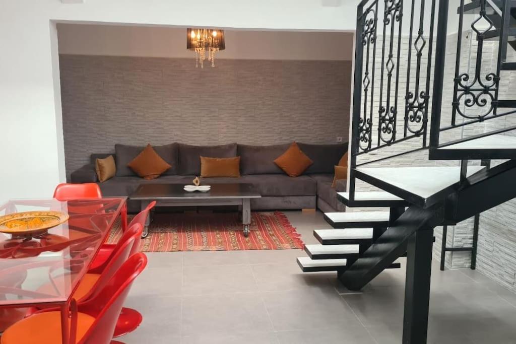 Avec Terrasse Toit *