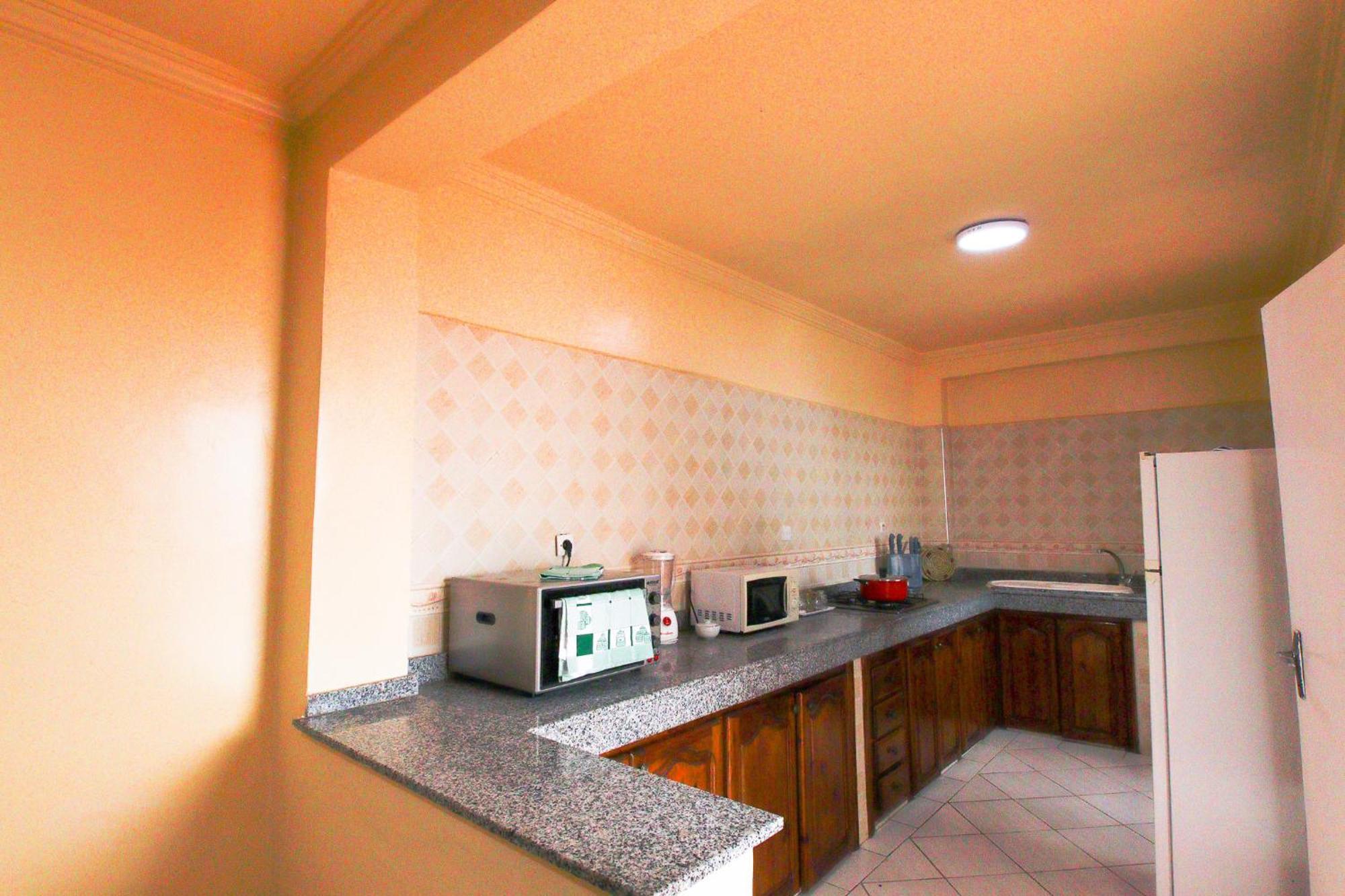 Apartment Atlas - - 3 - 5 Or 6 Px