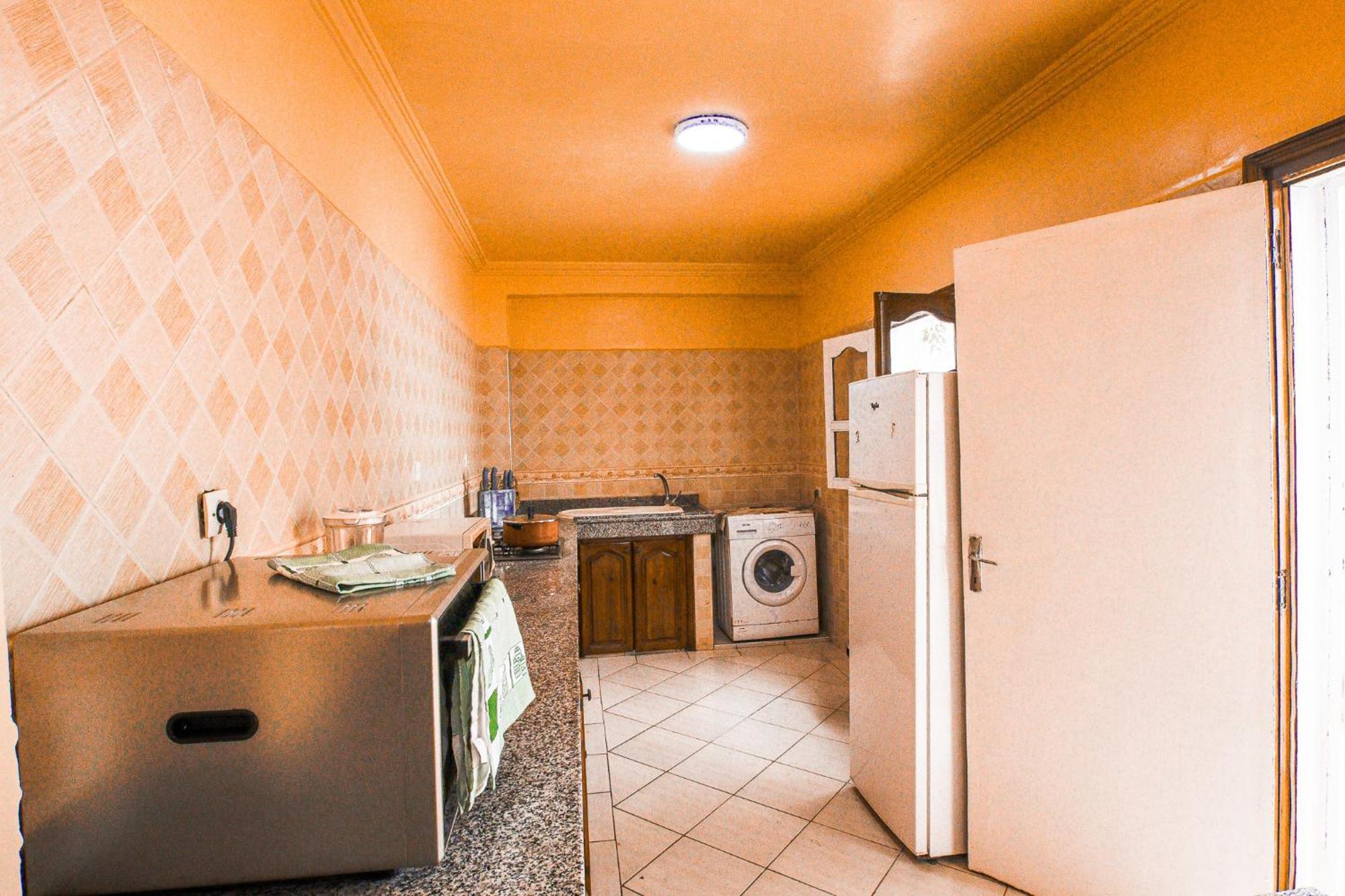 Apartment Atlas - - 3 - 5 Or 6 Px