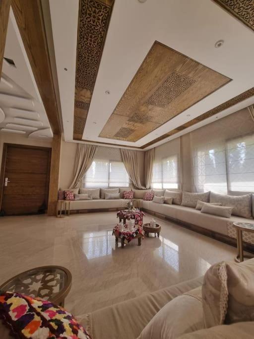 Villa Somptueuse & Luxueuse 5 Etoiles *