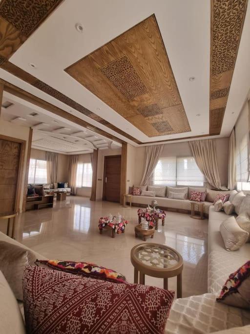Somptueuse & Luxueuse 5 Etoiles Villa *