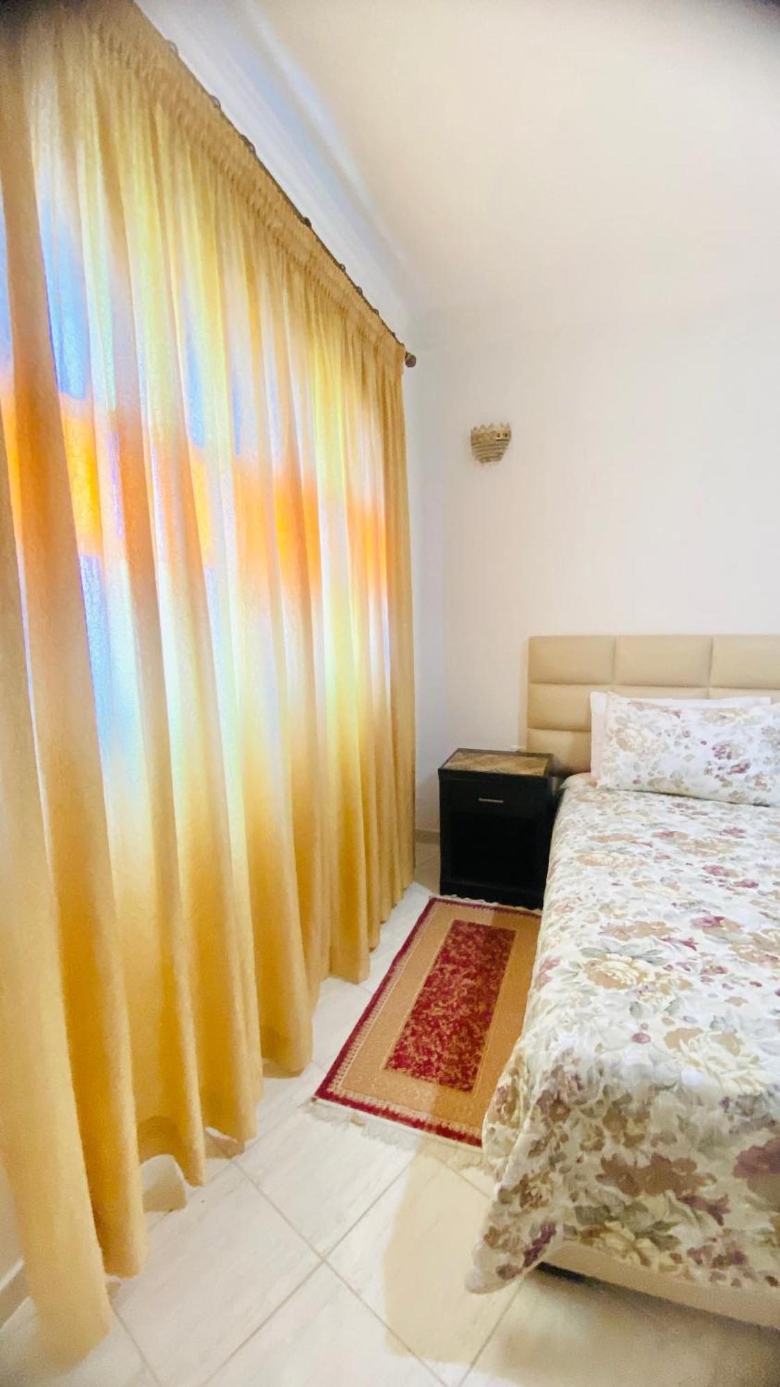 Bel Au Centre Ville, Internet Fibre, Netflix, Canal Plus, Chaines Internationales Apartment