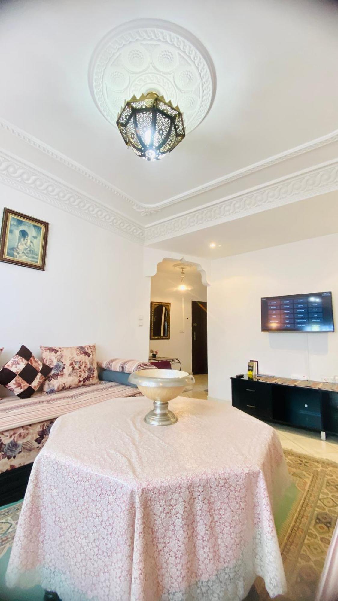 Bel Au Centre Ville, Internet Fibre, Netflix, Canal Plus, Chaines Internationales Apartment
