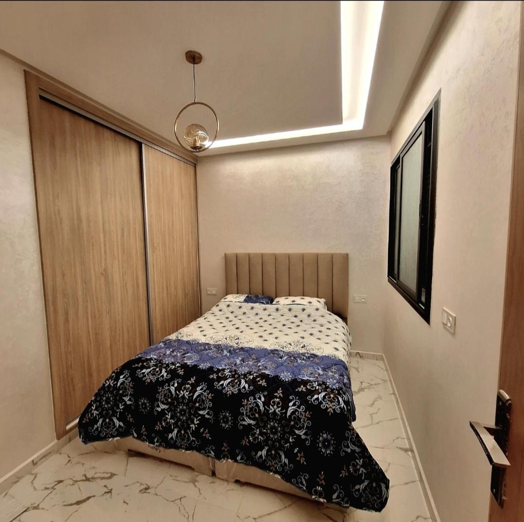 Sunnyapartment *