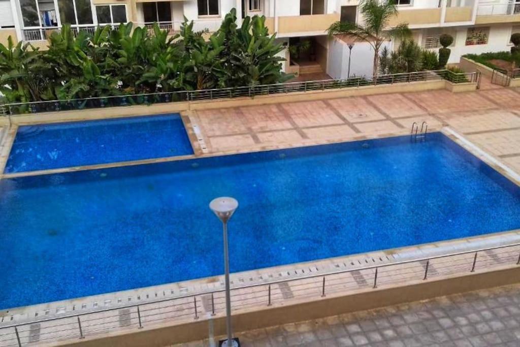 Apartment With Swimming Pool