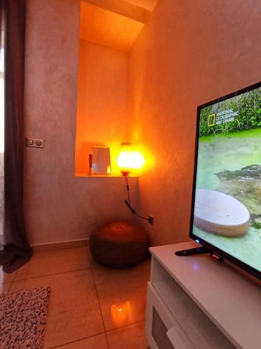 Apartment Haute Standing Avec Piscine Et Wi-fi