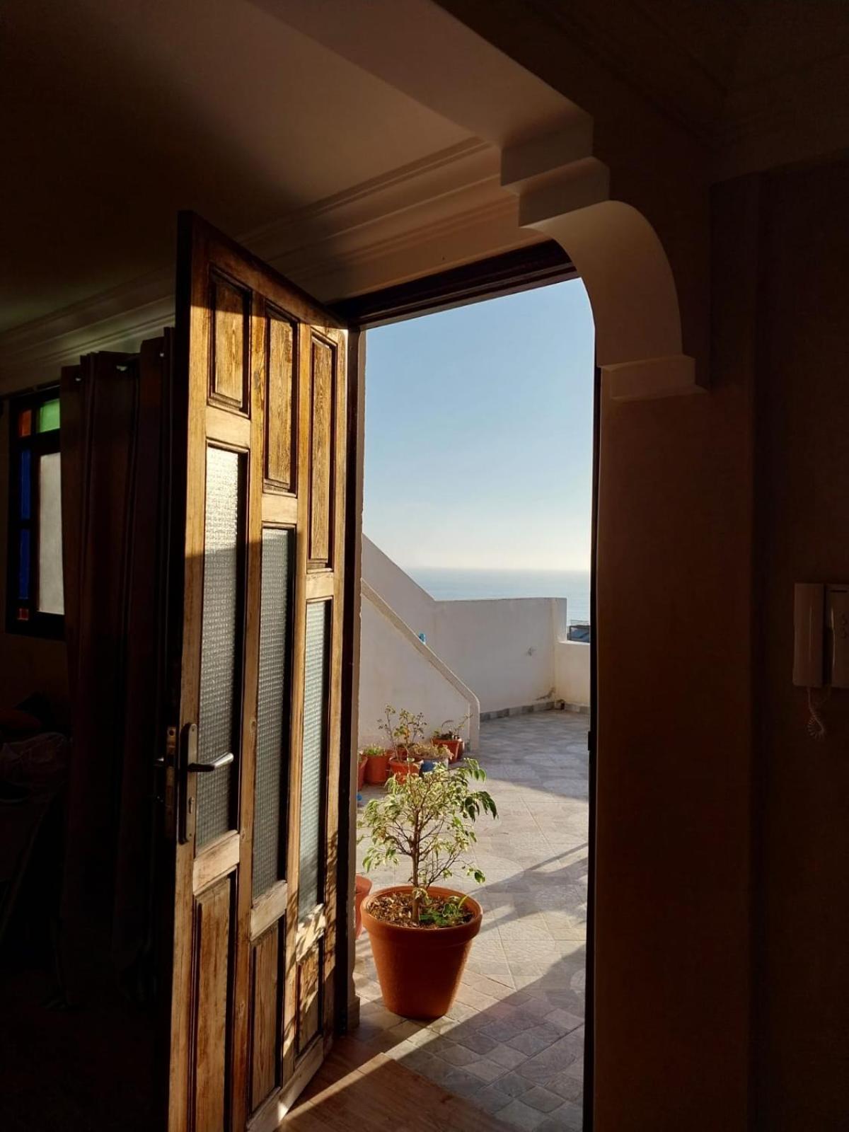 Argan Surf House *