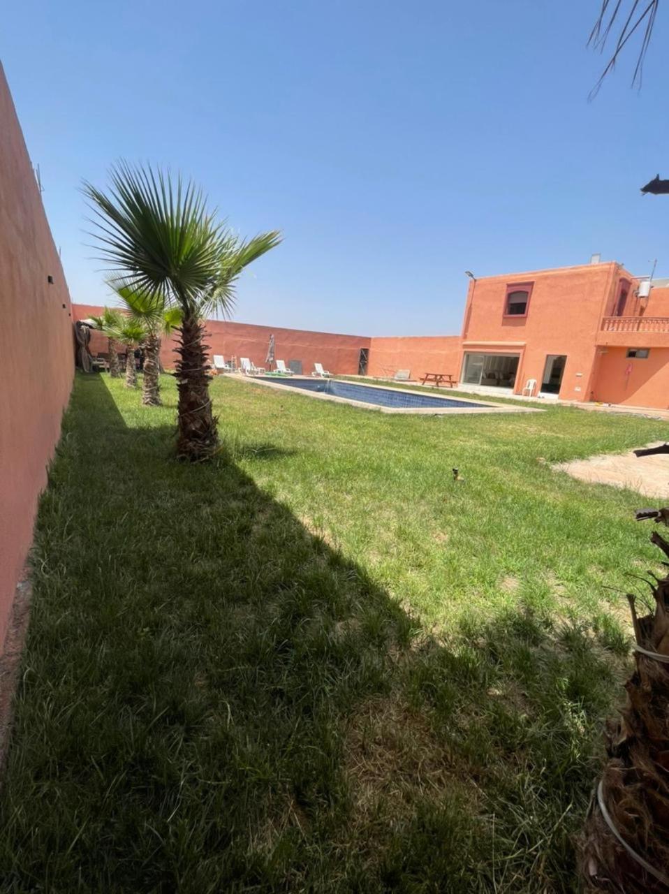 Villa Diafat Nirmine *