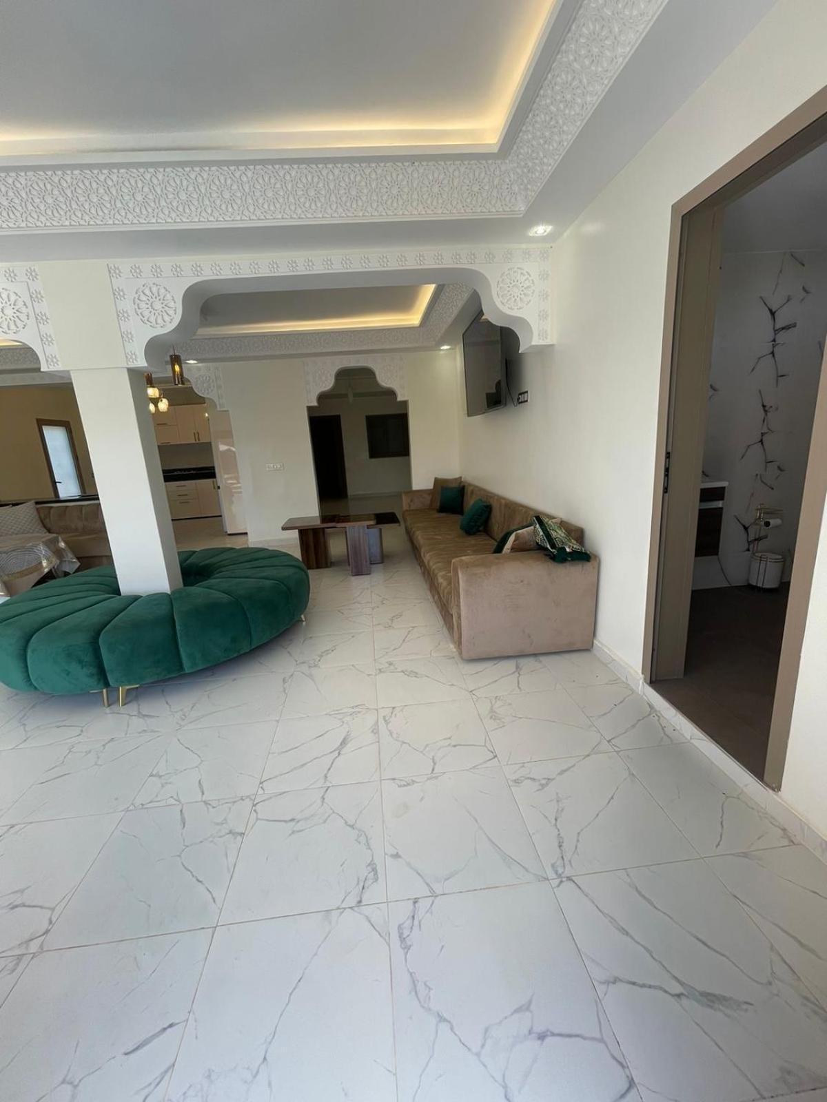 Diafat Nirmine Villa *