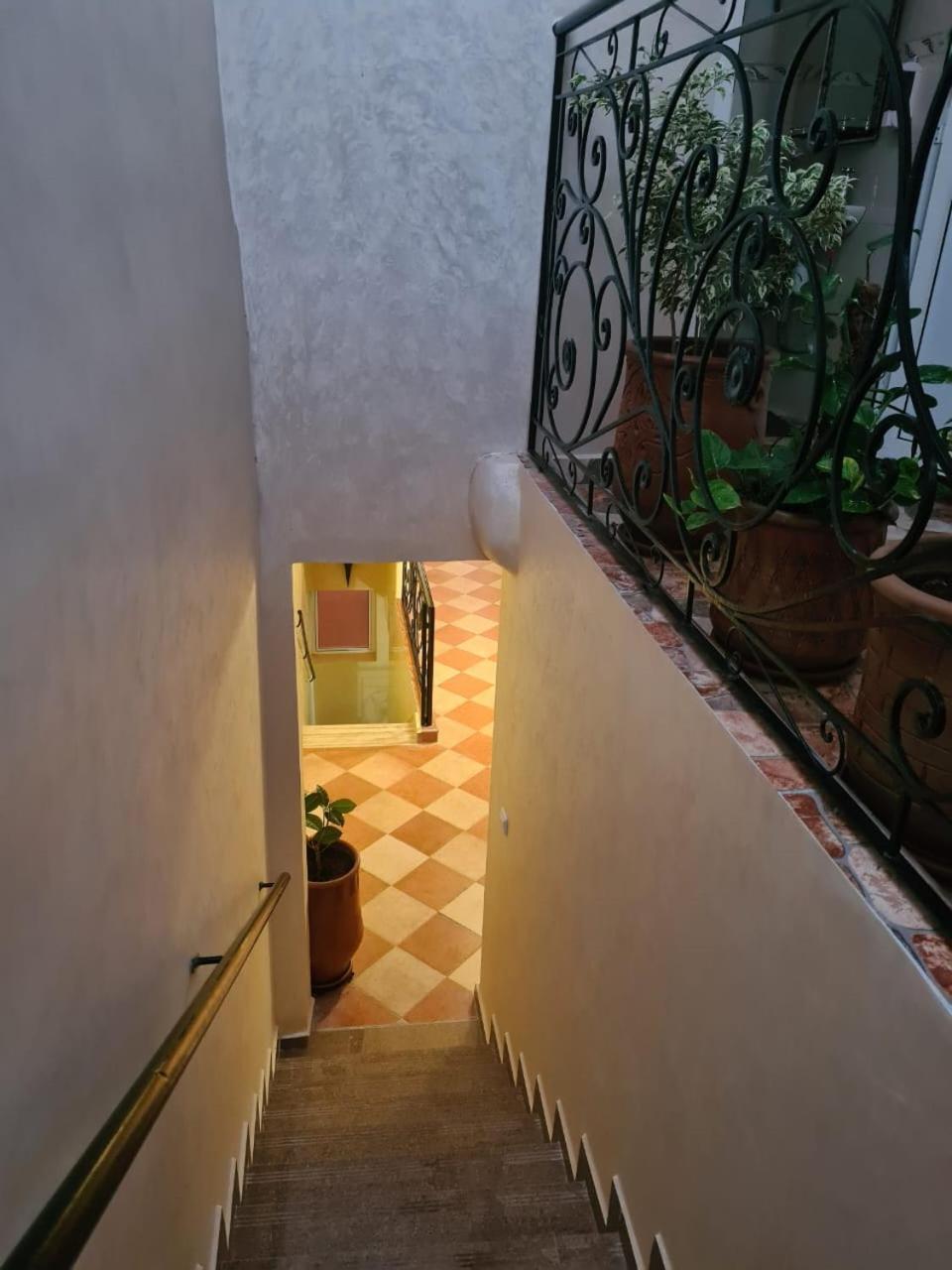 Holiday home Maison Moderne De 370m2 Sur 3 Etages *
