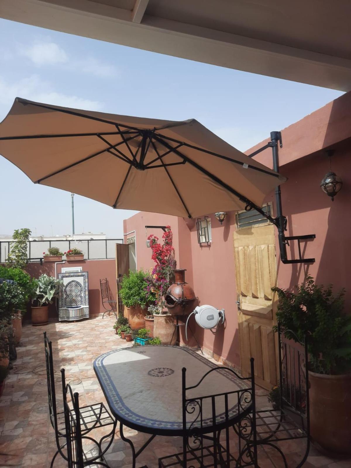 Maison Moderne De 370m2 Sur 3 Etages Holiday home