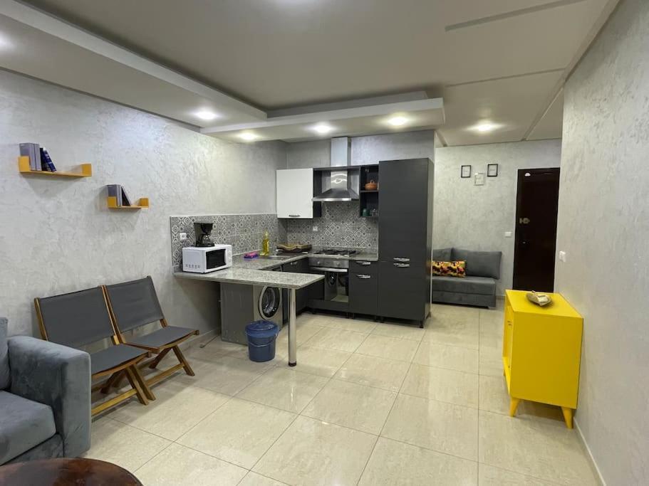 Islane Apartment *