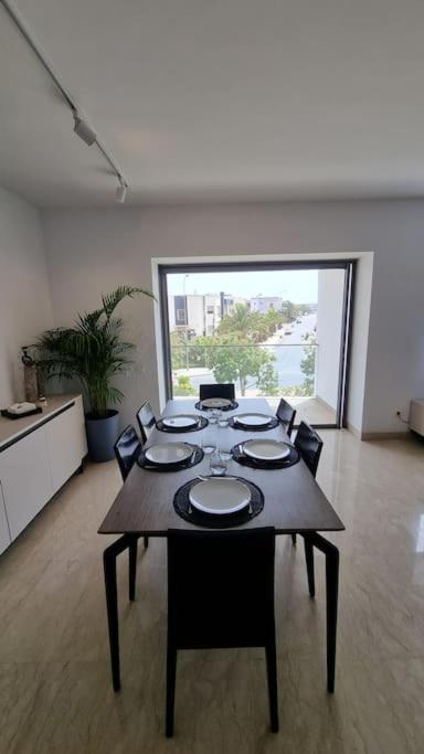 Luxurious Flat At Iken Park With Pool ! *