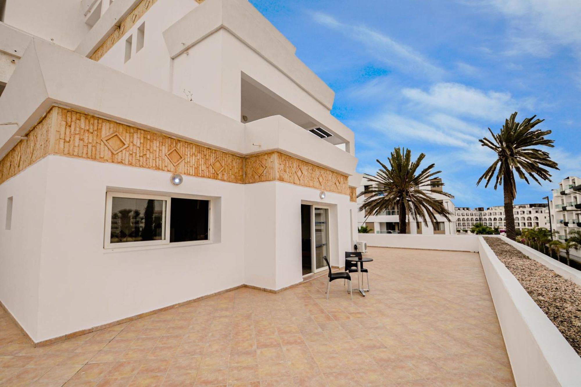 Appart'hotel Intouriste 4*
