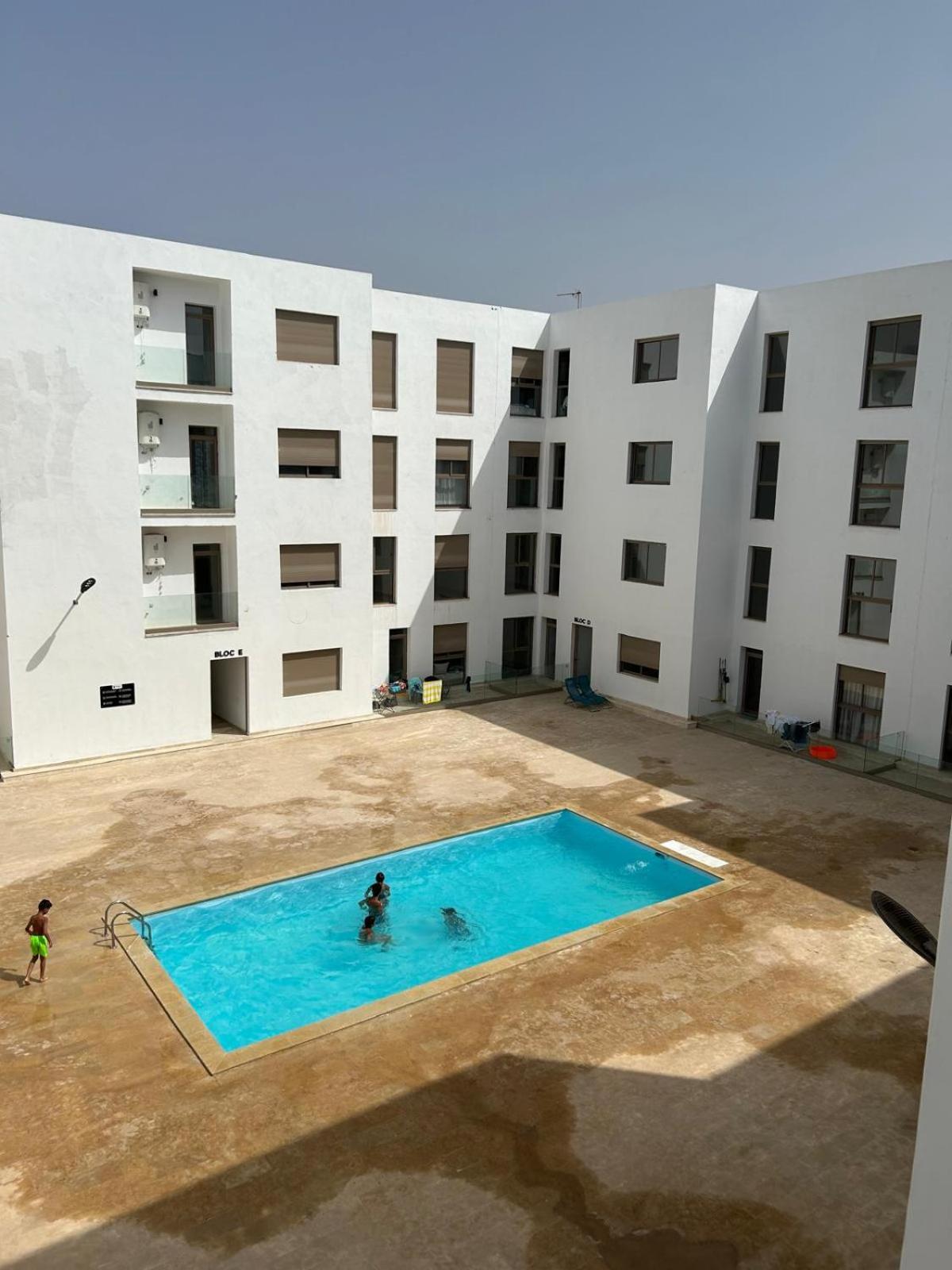 Bay Centre Piscine A 5mnts A Pieds Apartment Agadir