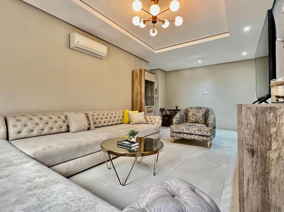 Luxueux Au Centre-ville D'agadir Apartment