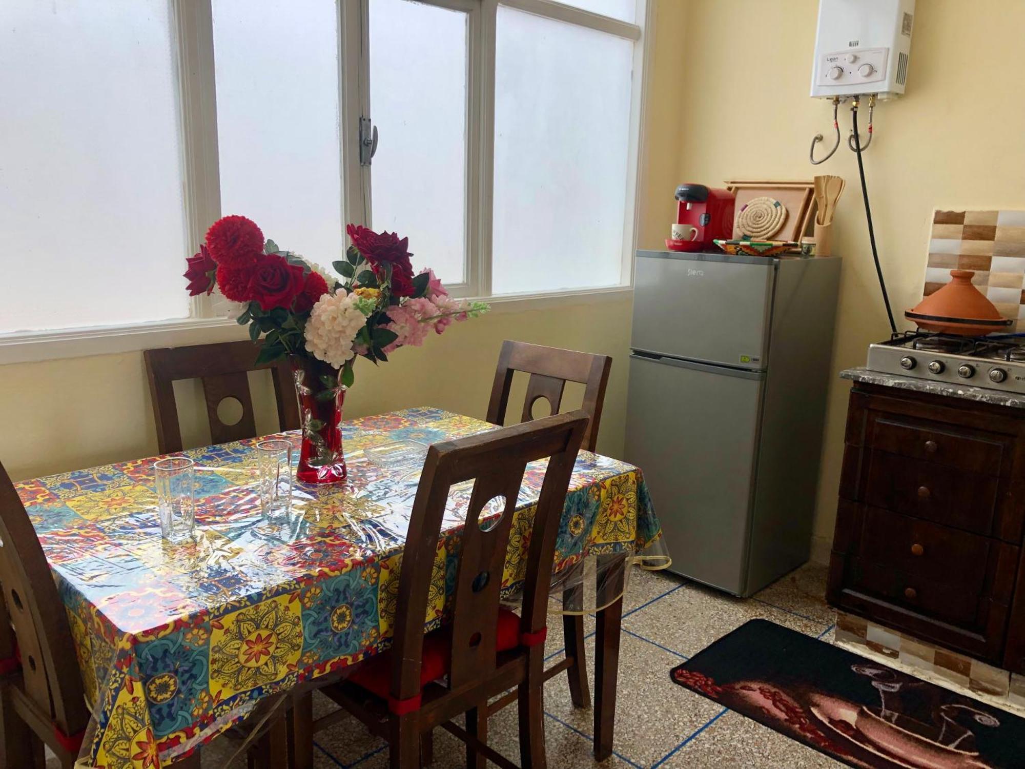 Apartment A 10 Min De La Plage, Du Centre Et Du Palais - Wifi Debit Et Parking Gratuit *