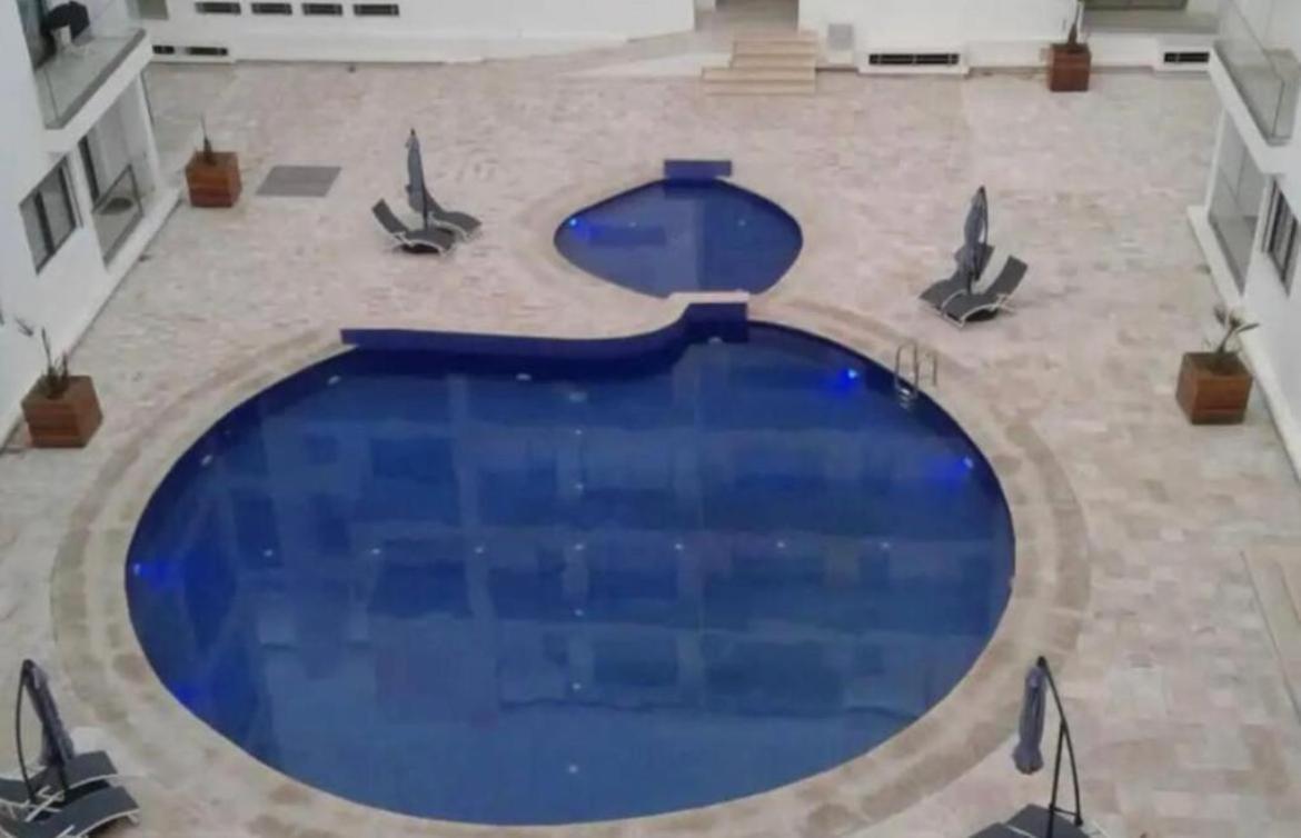 Bay 1 Piscine Agadir