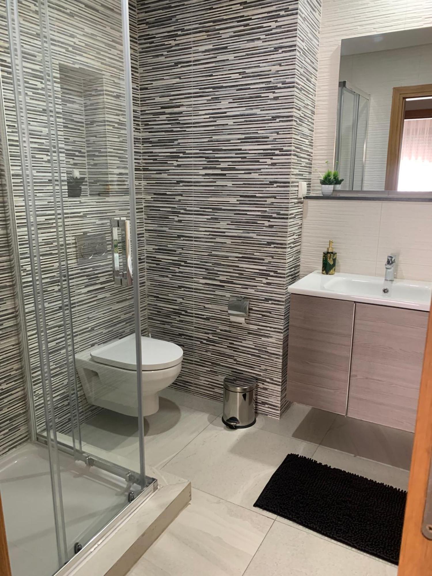 Luxury In Center Apartment *