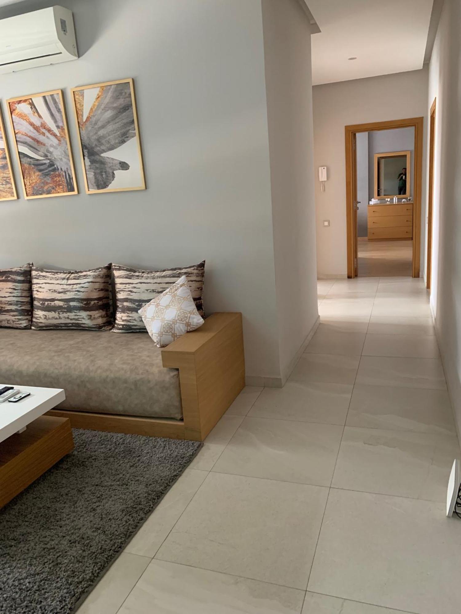 Luxury In Center Apartment *