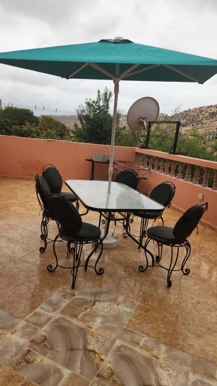 Azrarag Villa