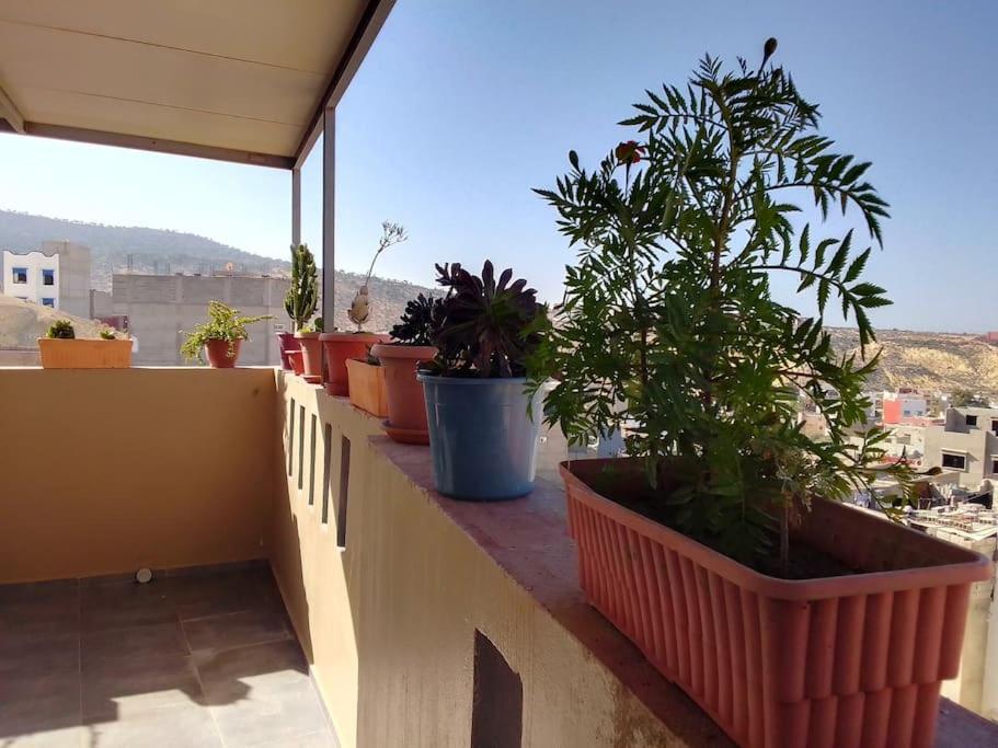 Joli De Vacances Avec Terrasse Et Balcon Agadir