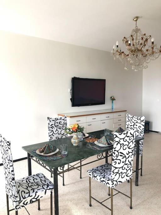 Apparemment Vu Sur Apartment